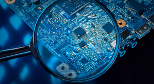 BÙNG NỔ TRUNG TÂM DỮ LIỆU AI ĐẨY GIÁ CHIP NHỚ TĂNG VỌT