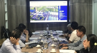 TP HỒ CHÍ MINH LÀM VIỆC VỚI DCH VỀ DỰ ÁN DIGITAL HUB