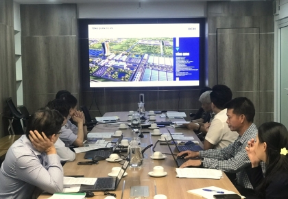 TP HỒ CHÍ MINH LÀM VIỆC VỚI DCH VỀ DỰ ÁN DIGITAL HUB